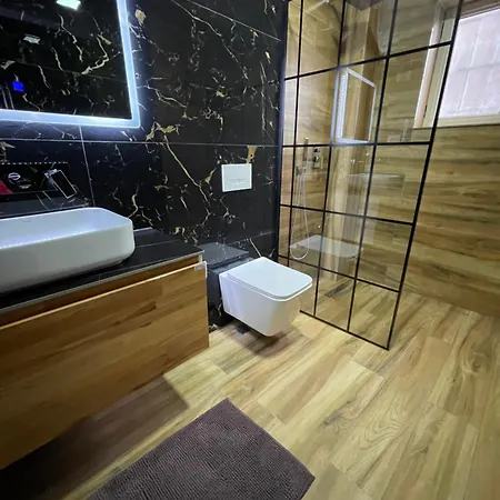 Blue Center Apartment *
