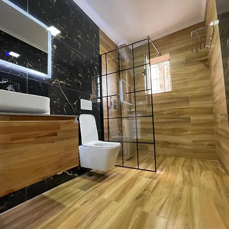 Blue Center Apartment Tirana